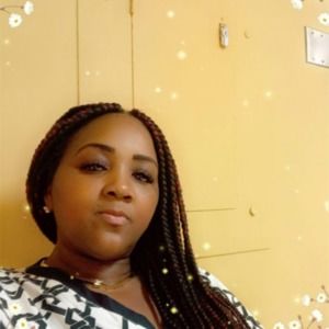 Meet your Posher, Charmaine